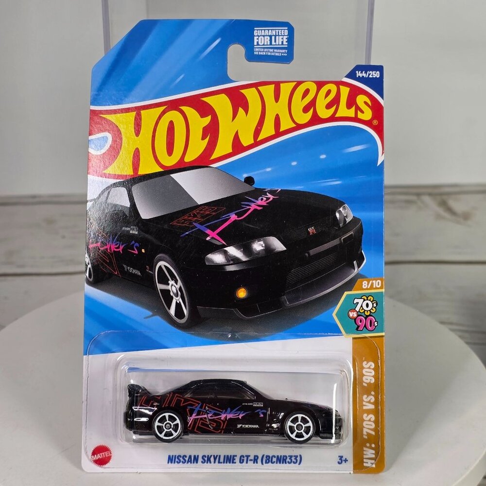 2025 Hot Wheels Nissan Skyline GT-R (BCNR33) Die-Cast 1:64 Scale Car With Vibran